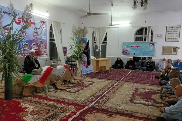 مراسم یادواره شهدای اهل‌سنت در نگین‌شهر برگزار شد