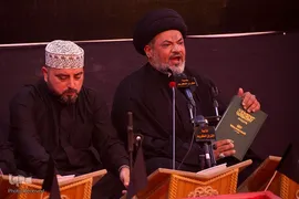 محفل انس با قرآن کریم در شب عاشورا در قرارگاه حسینی