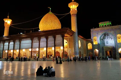 گردهمایی اعضای مجمع قاریان قرآن کریم مسجد آقا باباخان در حرم شاهچراغ‎‎(ع)
