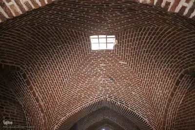 کاروانسرای شاه عباسی گویجه بئل جاده اهر_ تبریز