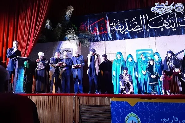 اجرای نمایش مذهبی «کوثر علی(ع)» به نویسندگی و کارگردانی «محمدحیدری» در بابلسر