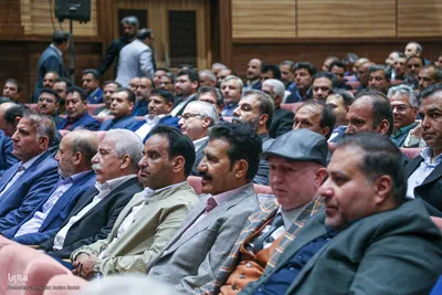 جلسه شورای برنامه ریزی استان فارس با حضور رییس جمهور