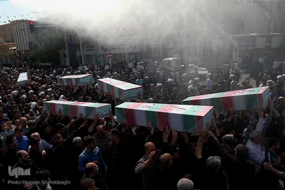 ⁨تشییع 7 شهید گمنام دفاع مقدس در سالروز شهادت امام جعفر صادق(ع)⁩