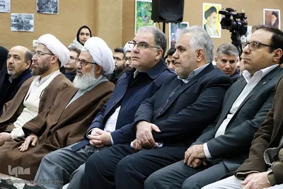 نواخته شدن زنگ انقلاب در زنجان‎‎