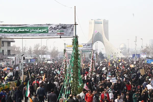 اطلاعیه سراسری دعوت عمومی برای خلق حماسه حضور در فجر چهلم انقلاب