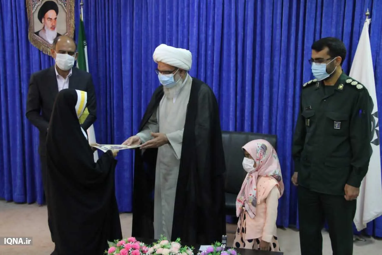 فرزندان قرآنی کارکنان سپاه حفاظت فرودگاهی بوشهر تجلیل شدند + عکس