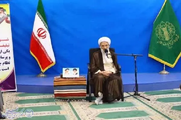 نسل نو باید با مناسبت‌های ملی و مذهبی، فرهنگ و آیین کهن آشنا شوند