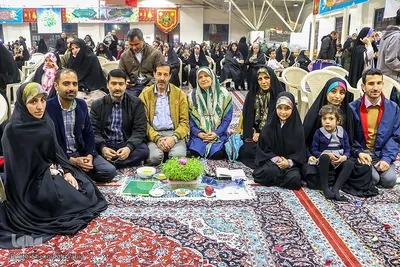 مراسم تحویل سال نو درگلستان شهدای اصفهان