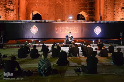 مراسم عزاداری شب سوم محرم در محوطه باز مصلی تبریز