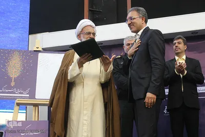 آئین رونمایی از «سرود اراک» و معارفه شهردار جدید اراک