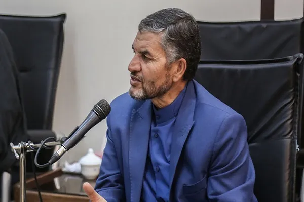 مؤسسات قرآنی به آموزش قرآن در مدارس توجه کنند