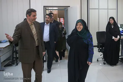 بازدید معصومه ابتکار، معاون رئیس جمهور در امور زنان از ایکنا

