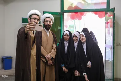 دورهمی دختران قرآنی در فرهنگسرای قرآن
