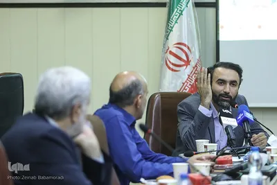 نشست نقد و بررسی سی‌امین نمایشگاه بین‌المللی قرآن کریم