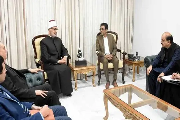 الازهر پوهنتون په پاکستان کې خپله یوه څانګه پرانیزي