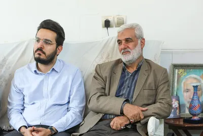 دیدار جامعه قرآنی با خانواده شهید سید جواد محمودی