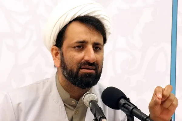 نقش جریان فردید در توازن بین سویه‌های ایجابی و سلبی انقلاب