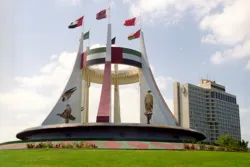 لماذا بنى مسيحي مسجداً في الإمارات؟