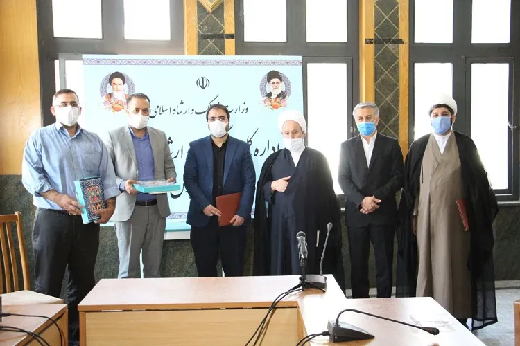 دوازدهمین آیین طرح ملی «سه‌شنبه‌های تکریم» استان فارس برگزار شد