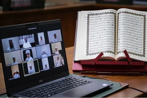 الإمارات: 100 طالب من 