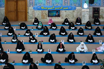 مراسم جزءخوانی قرآن در امامزاده نرمی دولت‌آباد
