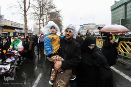 شکوه چهل سالگی/ تهران خیابان آزادی