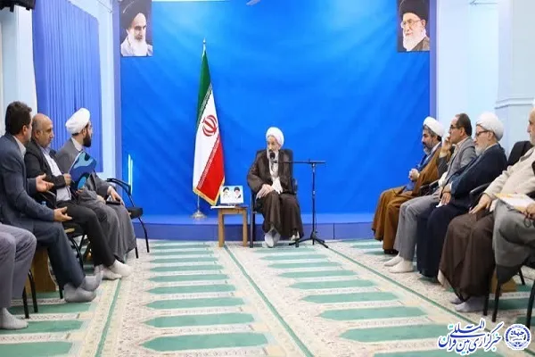 نشست ستاد بزرگداشت دهه بصیرت استان مازندران برگزار شد