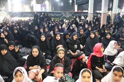 اجتماع بزرگ نوجوانان عاشورایی در ملایر