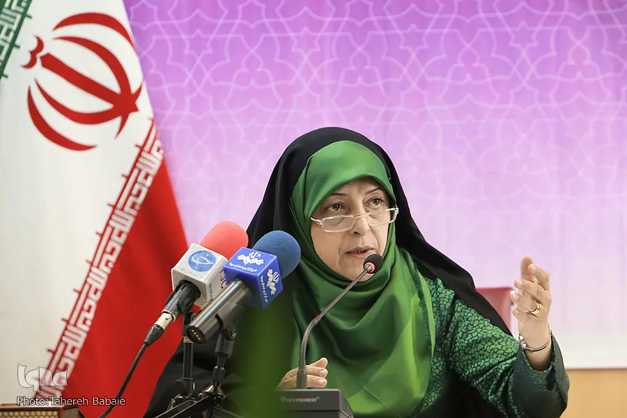 نگاه قرآنی به بانوان را به کمک سمن‌ها ترویج دهیم