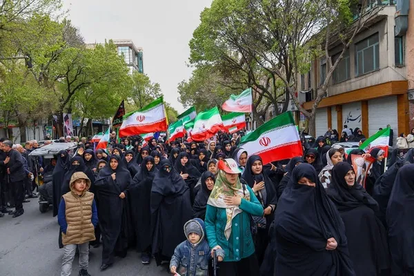 عزاداری خیابانی شهادت امام صادق(ع) در تبریز