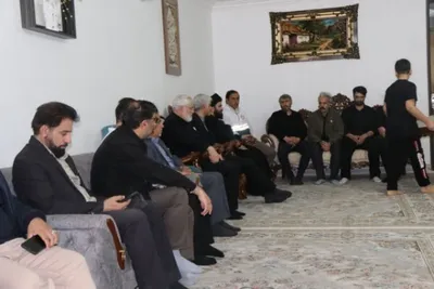 دیدار معاون عمرانی استاندار لرستان با خانواده شهید الیاسی