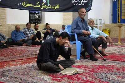 مراسم دعای عرفه در مسجد بزرگ خوزان خمینی‌شهر