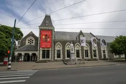 Pameran Alquran Kashmir di Museum Canterbury Selandia Baru