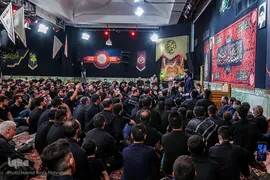 حسینیه ایران؛ آیین طشت‌گذاری در حسینیه امام حسن(ع)