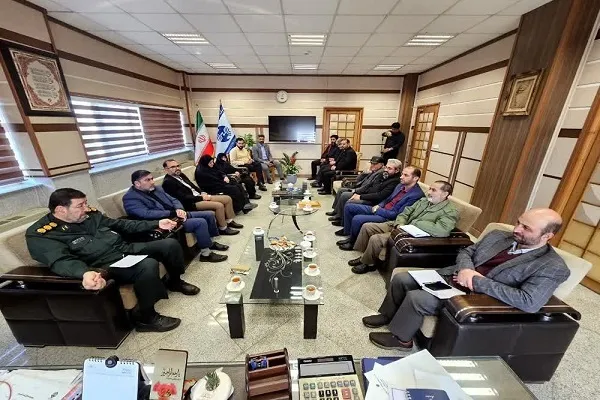 نقش مخابرات در دوران دفاع مقدس مستندسازی شود