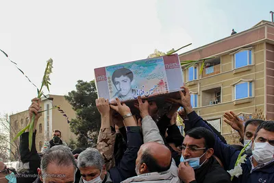 مراسم خاکسپاری و تشیع پیکر شهید «حسین فغانی»
