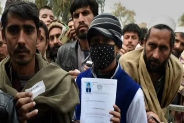 طالب واکوالانو پرپاکستان غږ وکړ،د غیرقانوني افغان پناه غواړو د ویستلو نیټه دې وغځوي.