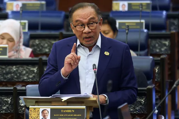 Malezya Başbakanı: Myanmar’da Arakan Müslümanları krizi çözülmeli