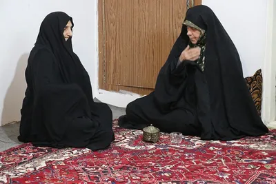 دیدار شهردار تبریز با خانواده شهیدان«لسانی» و «محمودی اصل»