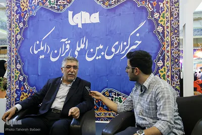 بازدید حمیدرضا طیبی از نمابشگاه قرآن کریم