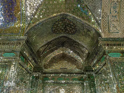 بقعه حرم امامزاده سیدتاج الدین غریب (ع)‎‎
