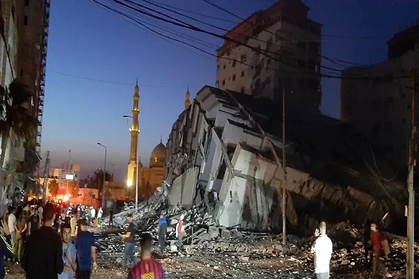 شهادت دو فلسطینی دیگر و ادامه بمباران غزه در روز عید فطر