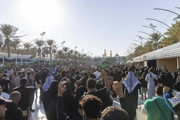 تقرير مصور | المواكب العزائية تحيي ذكرى شهادة السيدة الزهراء (ع) في كربلاء