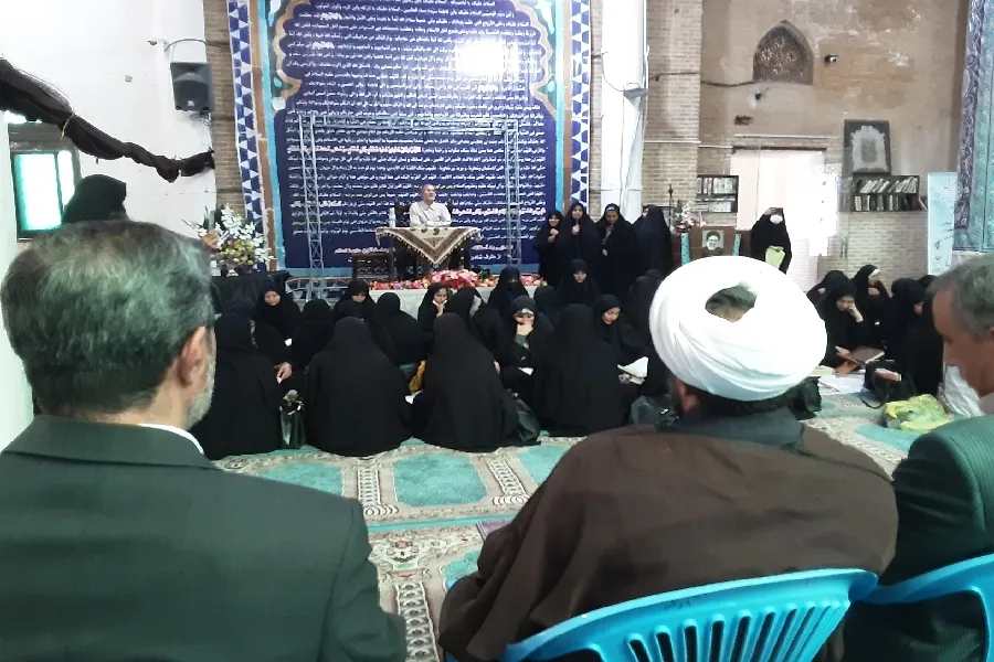 اختتامیه دوره تخصصی روخوانی قرآن در شهرکرد برگزار شد + عکس