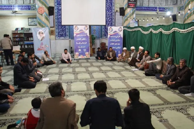 نشست‌های «مسجد، انقلاب و جوانان» در کرمانشاه برگزار شد