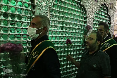 تجدید میثاق خدام حرم مطهر حضرت سیدعلاءالدین حسین(ع) با حضرت احمدبن موسی(ع)‎‎