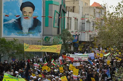 راهپیمایی ۱۳ آبان در قم