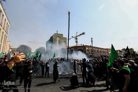 عزاداری ظهر عاشورا در تهران 