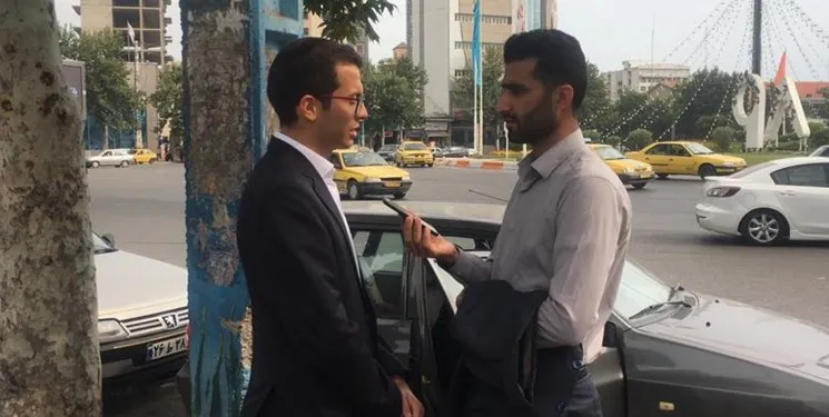 از لندن تا تاکام؛ کسب آرامش با چند رکعت نماز/ در سختی‌ها به خدا توسل می‌کنم