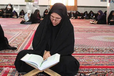 محفل جزخوانی بانوان در مسجد امام صادق (ع) بیرجند